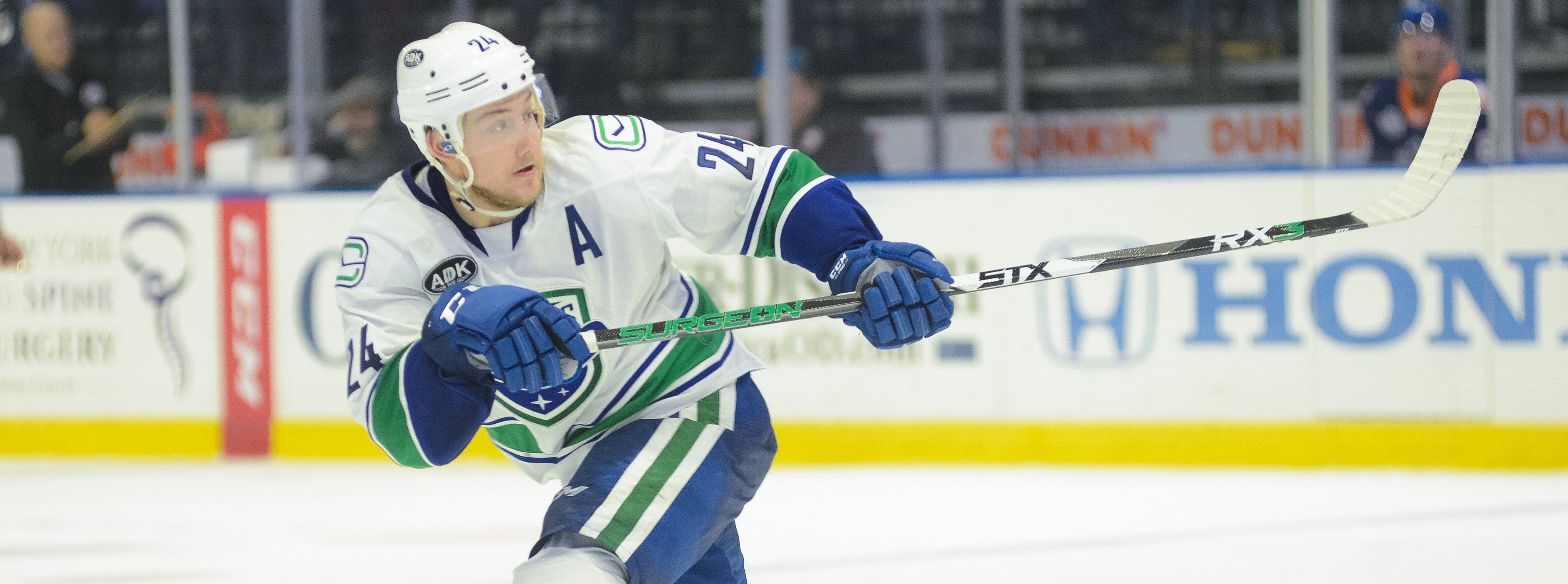 COMETS TAKE ON SENATORS IN NORTH DIVISION SHOWDOWN