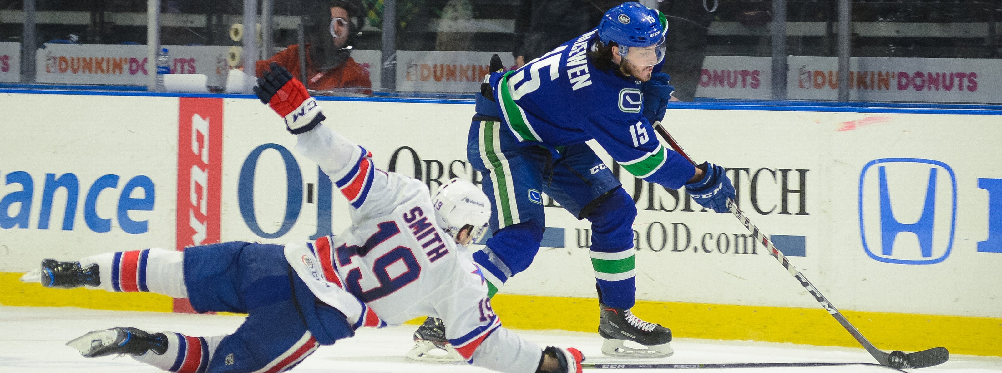 COMETS BATTLE AMERKS IN NORTH DIVISION SHOWDOWN