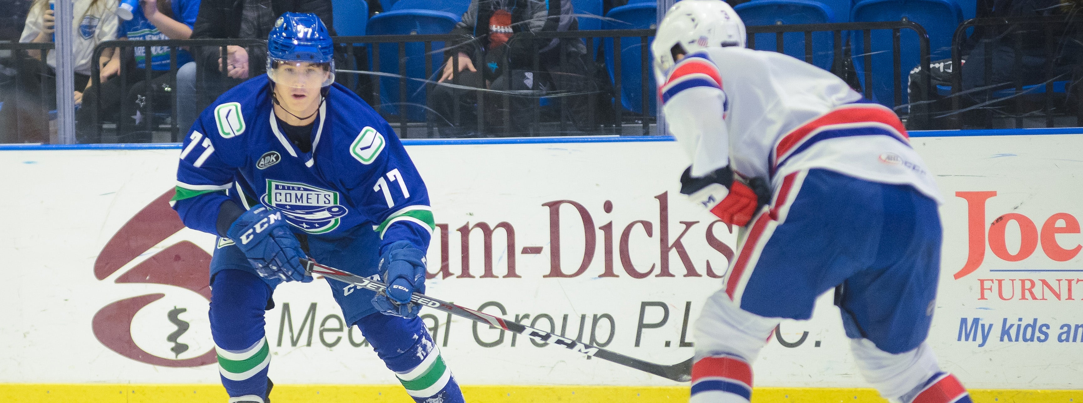 COMETS SQUARE OFF AGAINST AMERKS IN SUNDAY SHOWDOWN