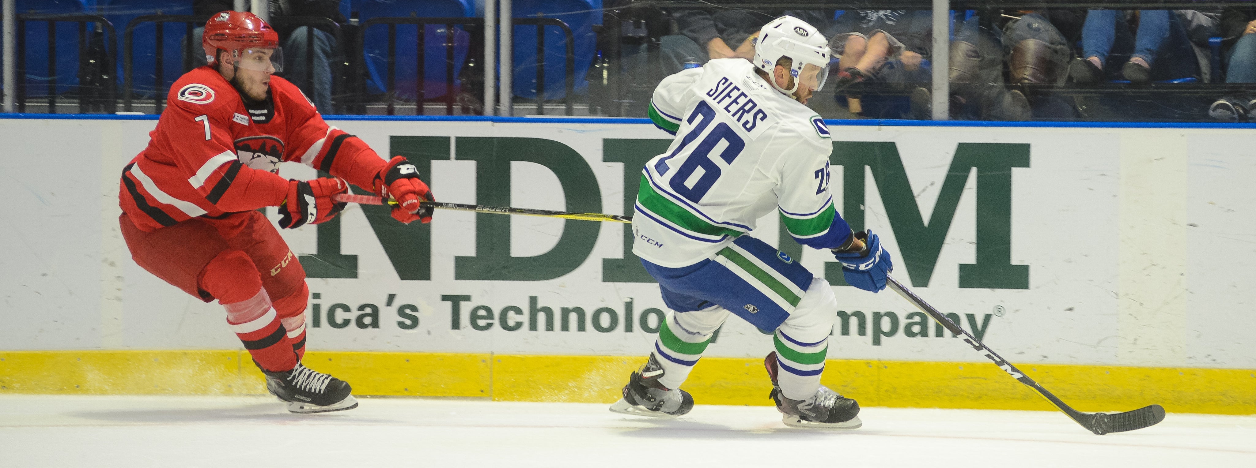 COMETS TAKE ON CHECKERS IN SUNDAY MATINEE