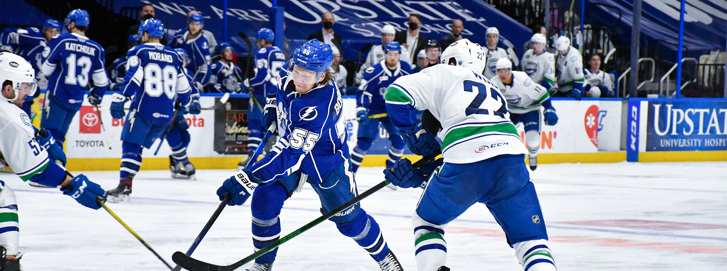 COMETS FALL TO CRUNCH 5-2