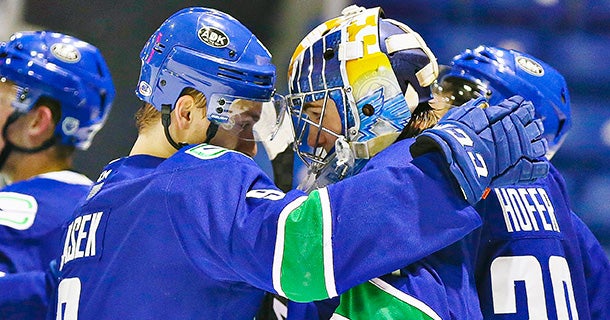 COMETS WIN FINAL MEETING WITH CRUNCH