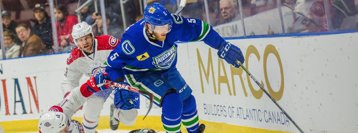 COMETS WIN FIFTH STRAIGHT