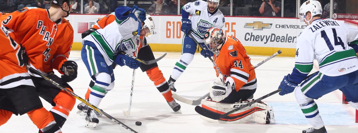 COMETS WIN STREAK SNAPPED WITH LOSS TO PHANTOMS