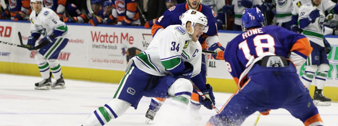 COMETS SUFFER LOSS TO SOUND TIGERS