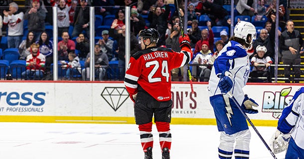 Pass or Fail: Toronto Maple Leafs 2018 Stadium Series jersey - NBC Sports