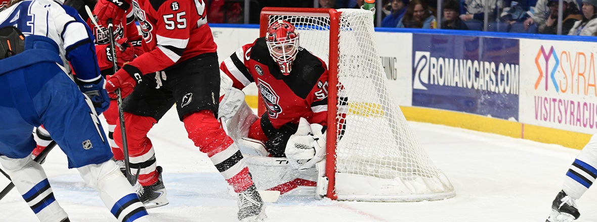 Halonen Strikes Twice, Comets Fall to Crunch 6-3