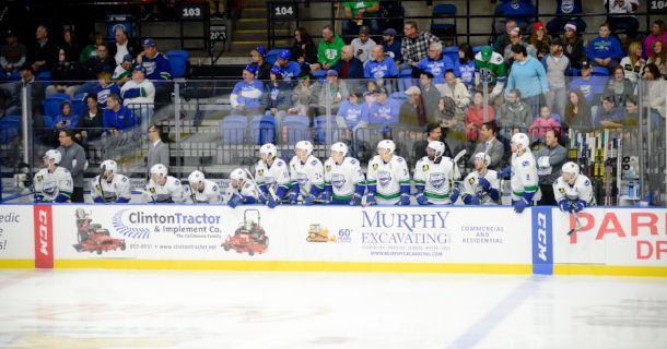 Comets Bench NS