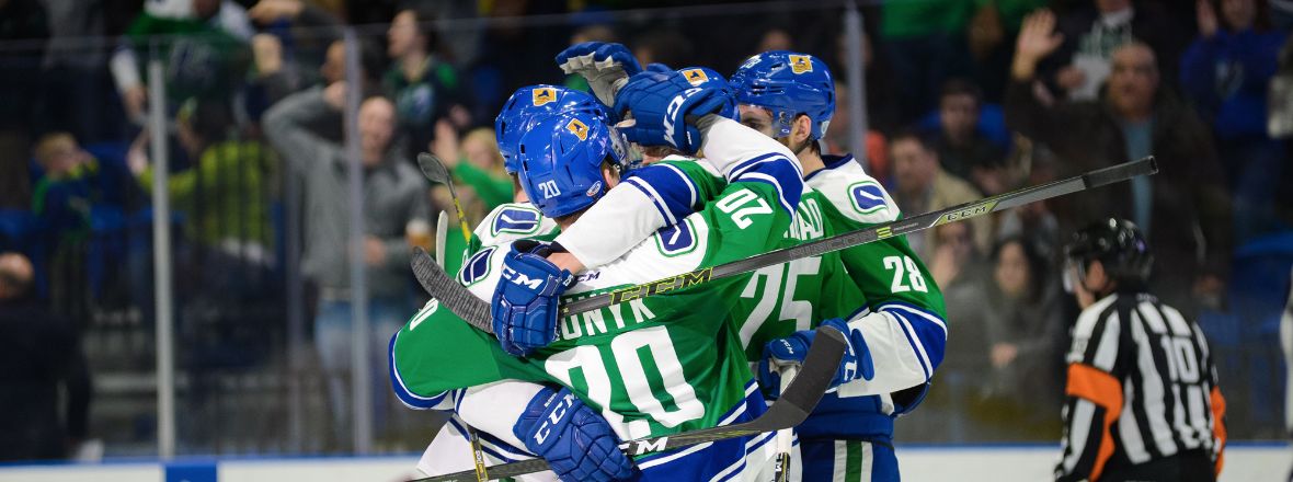 COMETS WIN SEVENTH STRAIGHT ON HOME ICE