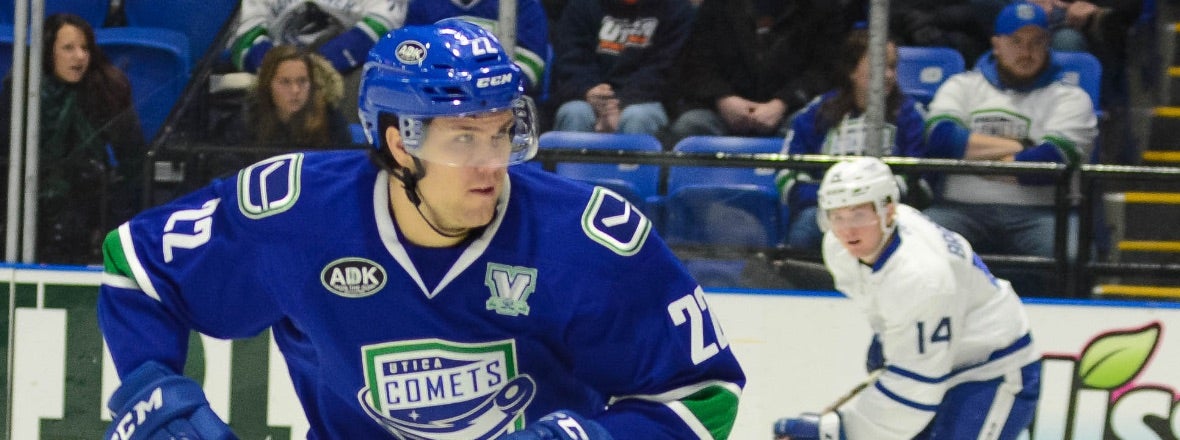 COMETS RELEASE FORWARD JOEL LOWRY