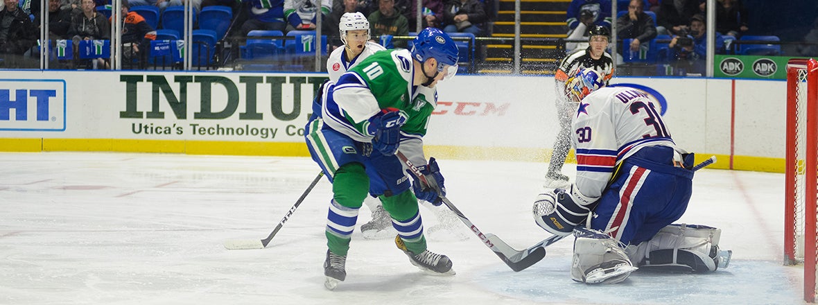 COMETS LOSE HEARTBREAKER IN HOME OPENER