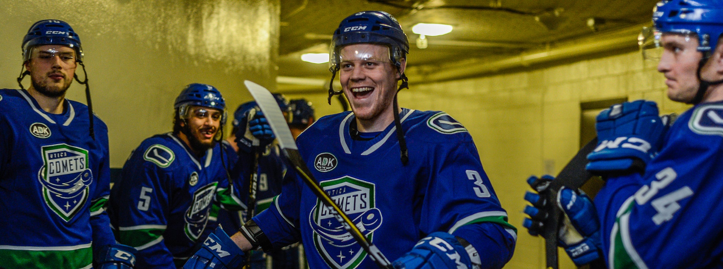 COMETS SIGN DEFENSEMAN STEFAN LEBLANC