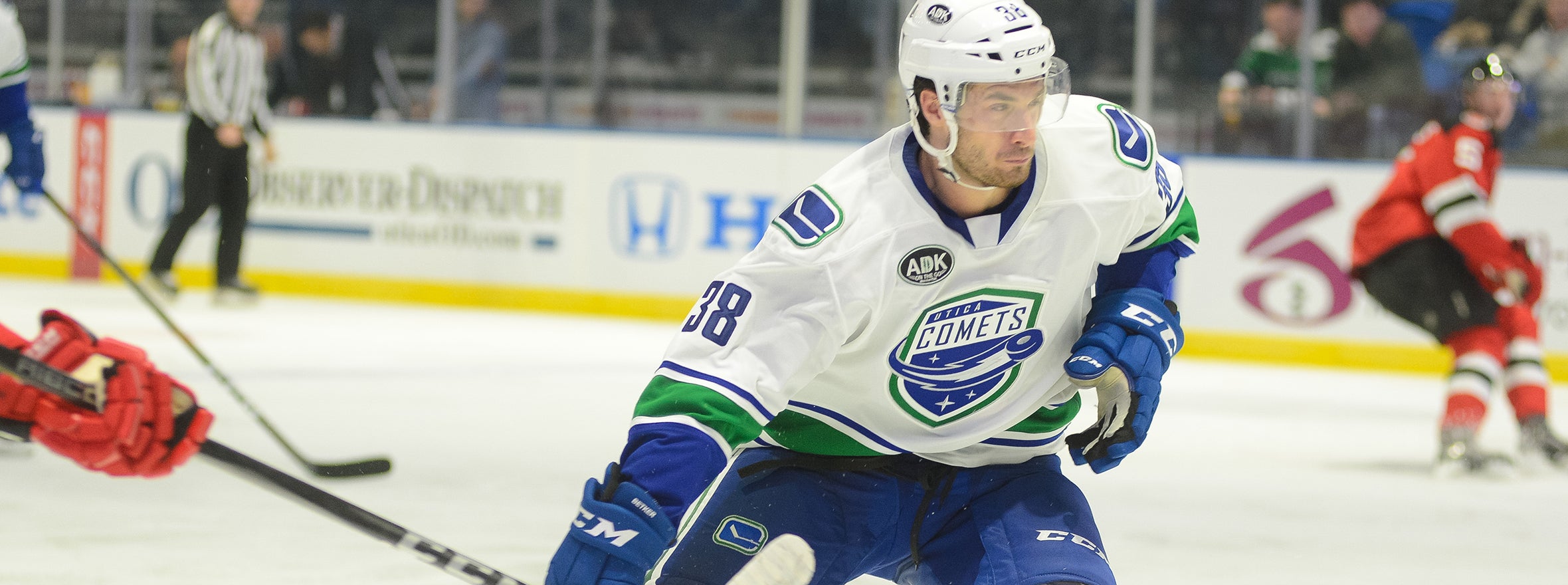 COMETS REDUCE PRESEASON ROSTER